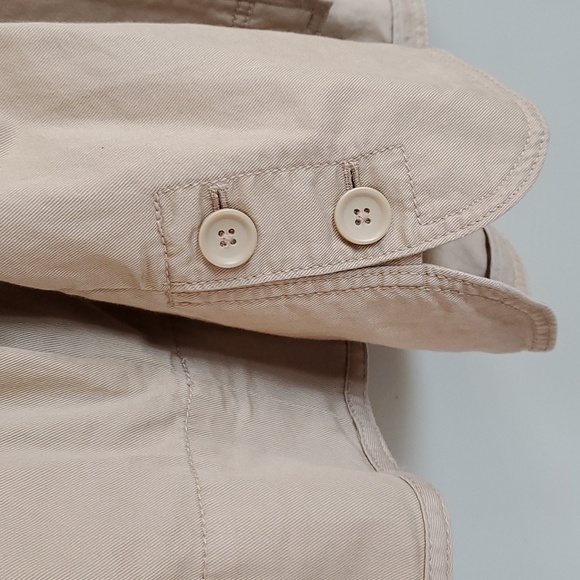 Old Navy women's zipped, hooded poncho jacket. Tan, XL/XXL - Picture 5 of 9